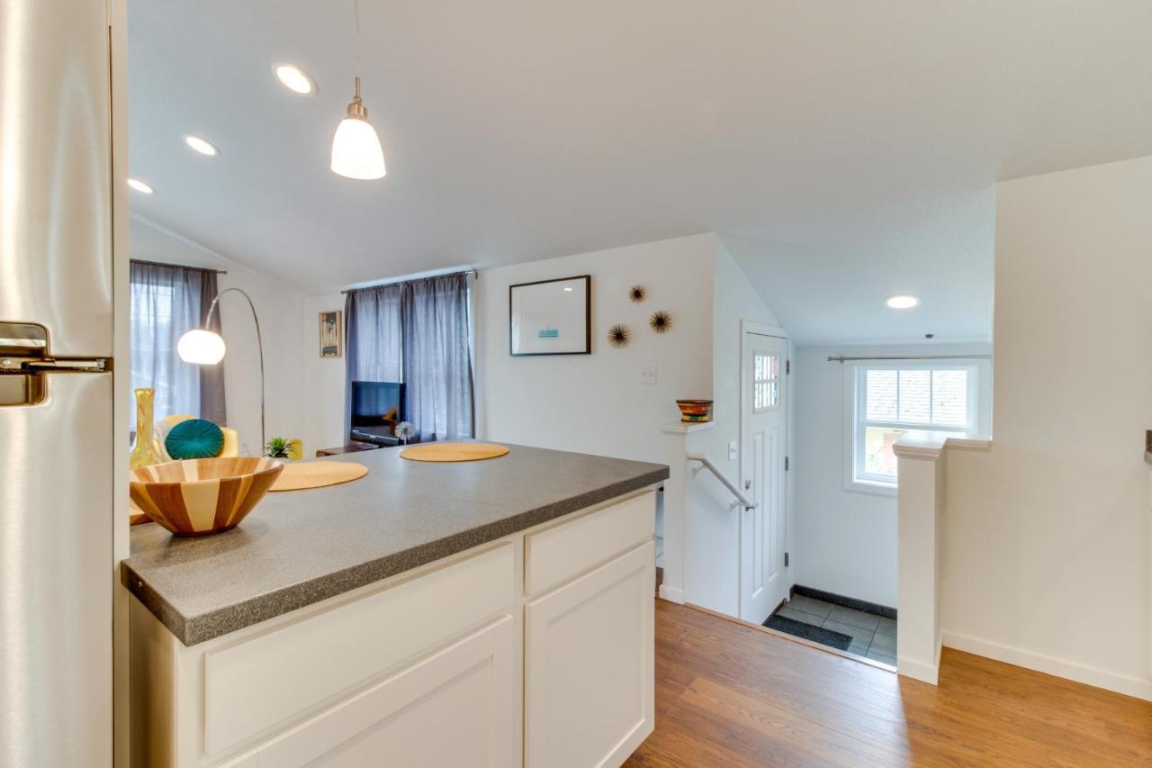 New Portland Neighborhood Studio Luaran gambar