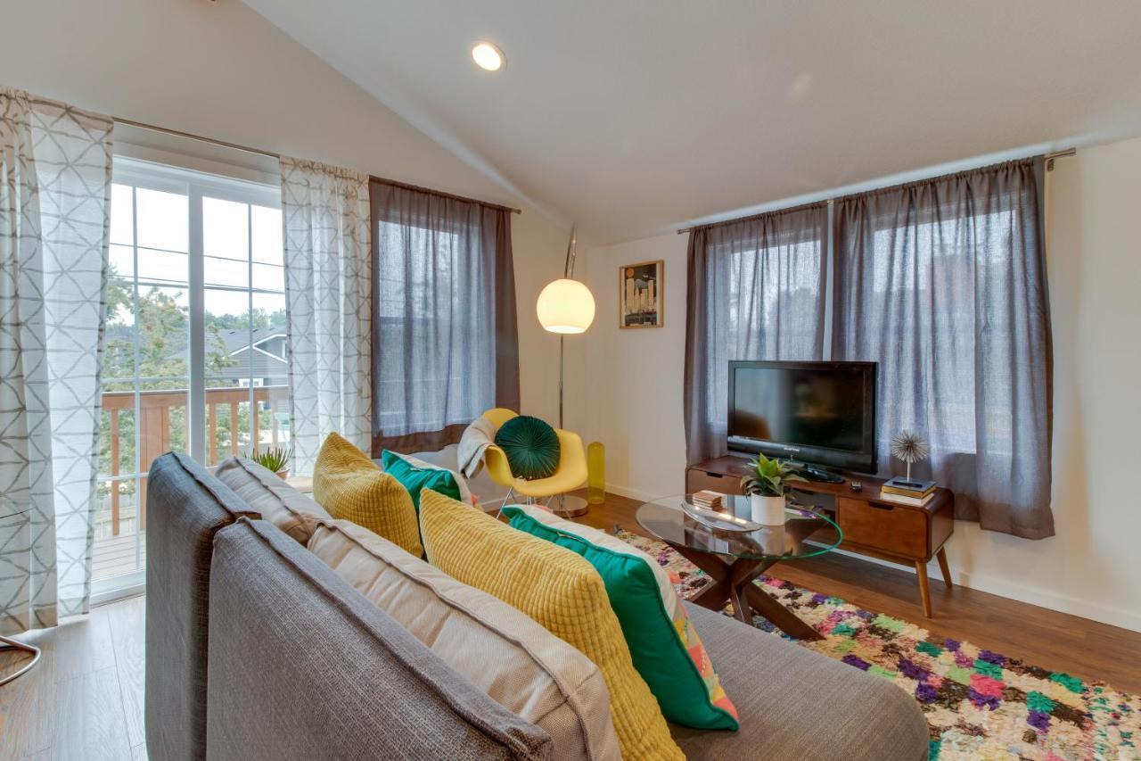 New Portland Neighborhood Studio Luaran gambar