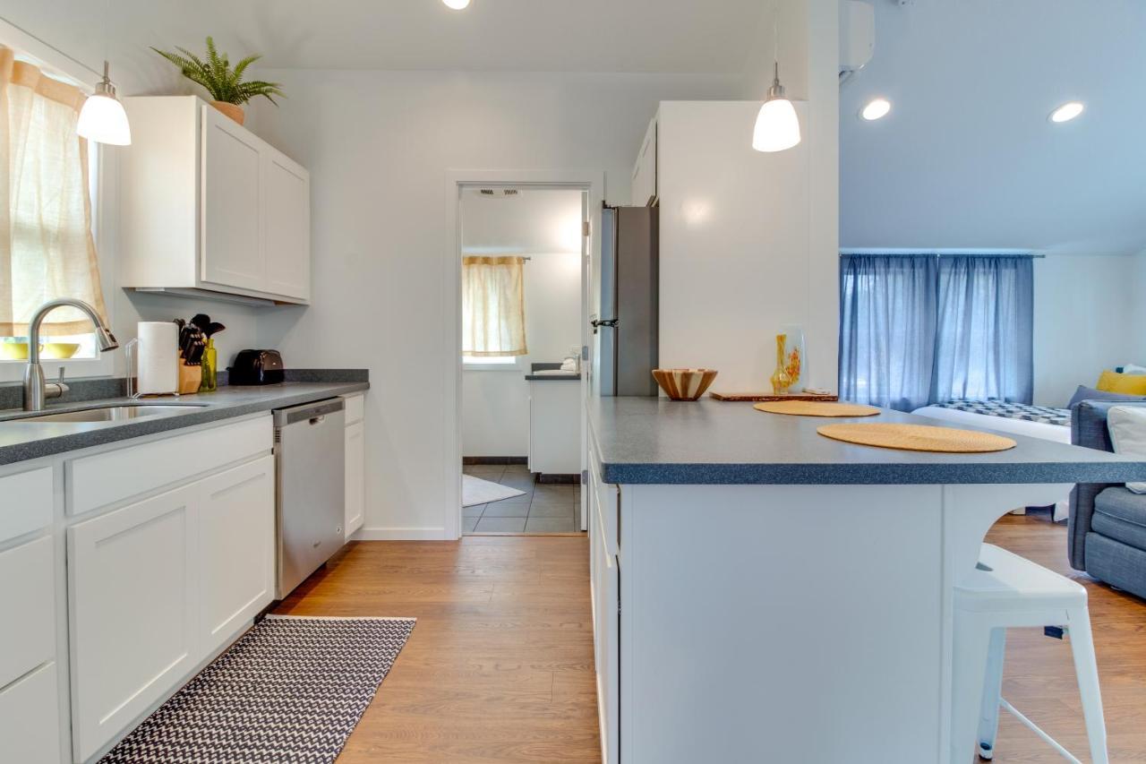 New Portland Neighborhood Studio Luaran gambar