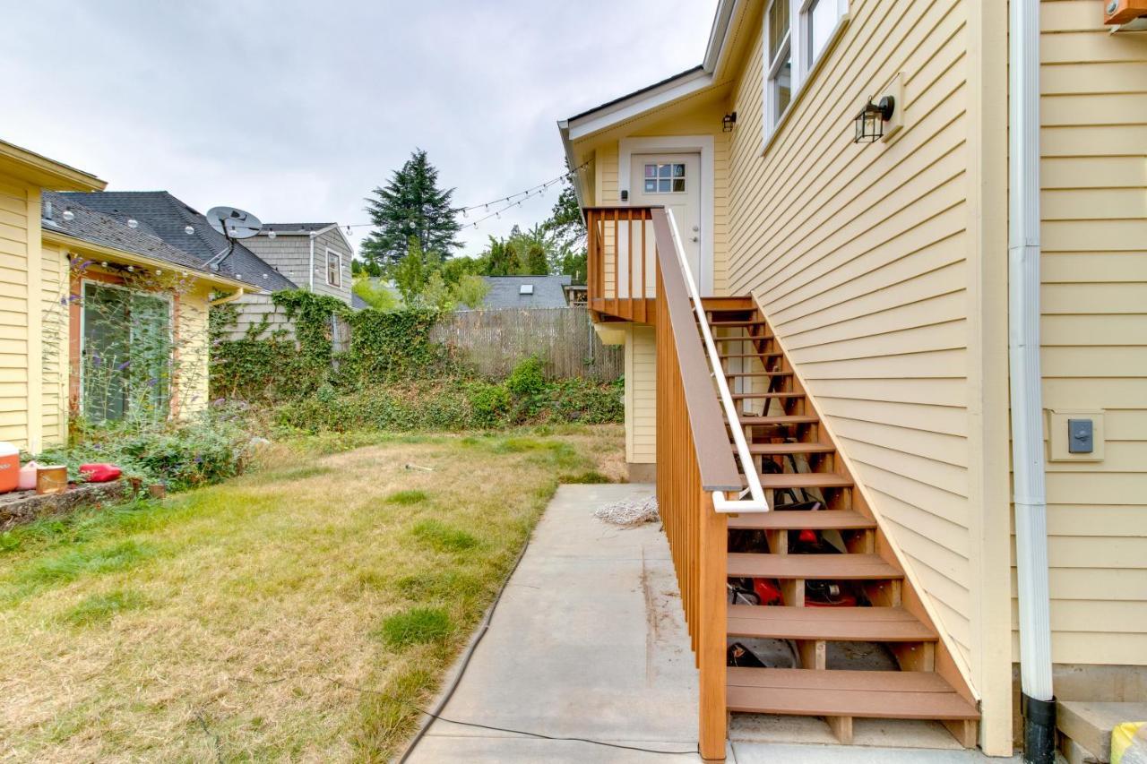 New Portland Neighborhood Studio Luaran gambar